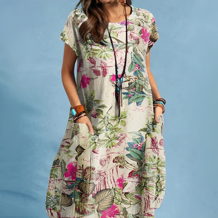 Kassandra | Lässiger Charme Blumen Kleid