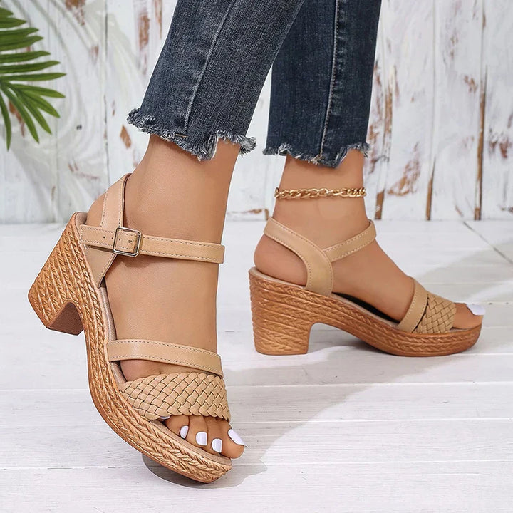 Rosalia | Sandalen für Damen Geflochtene Riemchen Blockabsatz Stil
