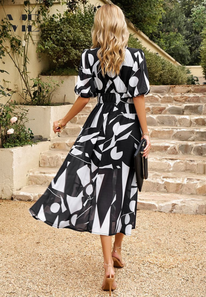Selena | Damenkleid Floral Print Midi