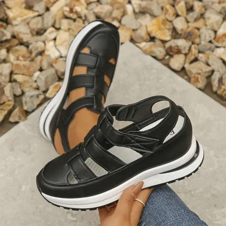 Thea | Sandalen für Damen Geschlossene Spitze Riemchen Design