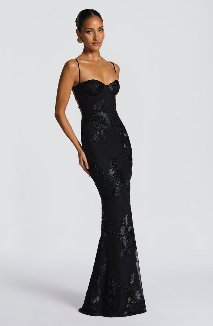Olivia | Romantisches Spitzen Maxi Kleid