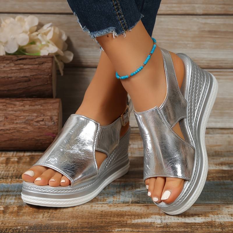 Helena | Sandalen für Damen Metallic Plateau Slingback Design