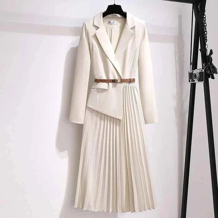 Vivienne | Strukturierte Eleganz Midi Kleid
